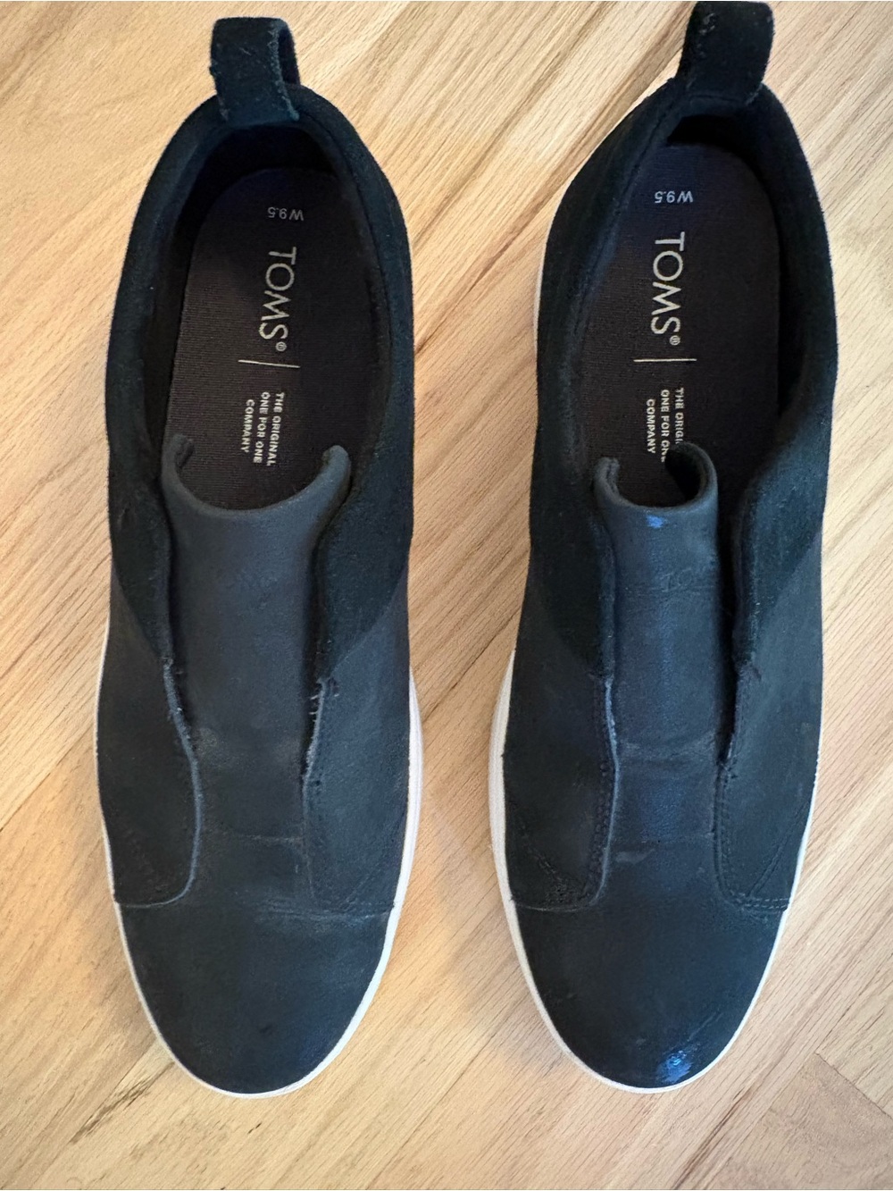 Toms Men’s Black Slip-On Loafers with White Sole